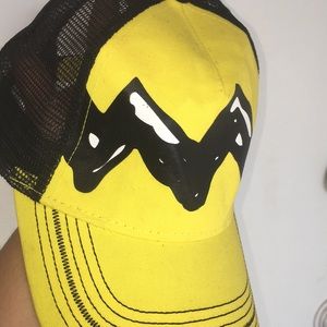 Rare Charlie Brown Anniversary Hat & Knotts Visor